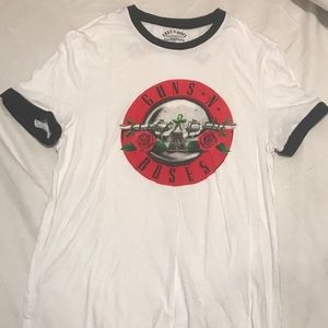 guns n’ roses t shirt